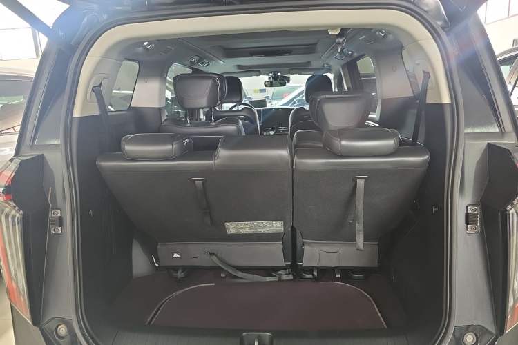 Used GAC Trumpchi M8 2024 Master Series 400T Ultimate Edition Trunk