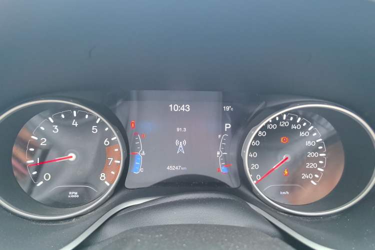 Used Jeep Compass 2017 200T Automatic Family Edition
