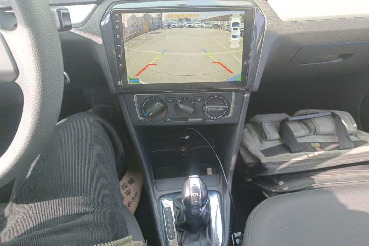 Used Volkswagen Jetta 2015 Value Edition 1.6L Automatic Comfort Version
