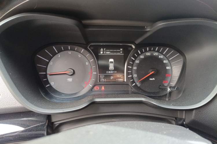 Used GAC Trumpchi GS4 2017 235T Automatic Two-Wheel Drive Prestige Edition Instrument Cluster