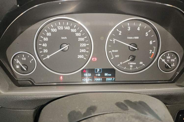 Used BMW 3 Series 2017 320Li Fashion Model
