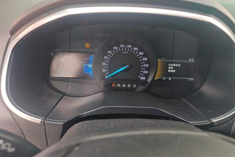 Used Ford Edge 2018 EcoBoost 245 Four-Wheel Drive Titanium 7-Seater Instrument Cluster