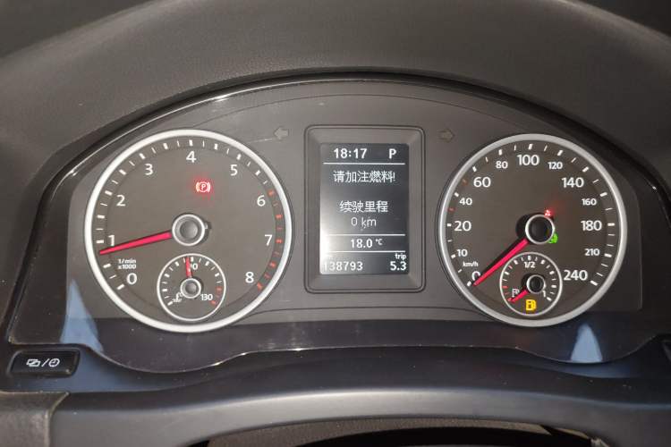 Used Volkswagen Tiguan 2015 1.8TSI Automatic Two-Wheel Drive Trend Edition Instrument Cluster