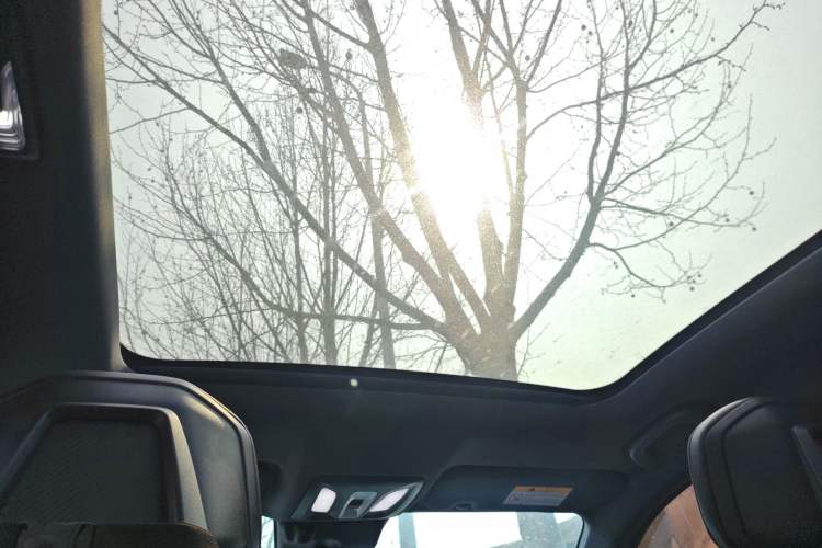 Used Changan UNI-V 2022 1.5T Prestige Version