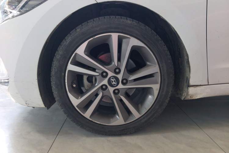 Used Hyundai Elantra (6th Generation / Lingdong) 2016 1.6L Automatic ZhiXuan – Elite Version