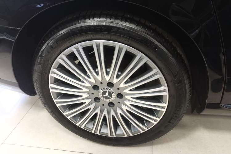 Used Mercedes-Benz E-Class 2021 Facelifted E 300 L Prestige Edition