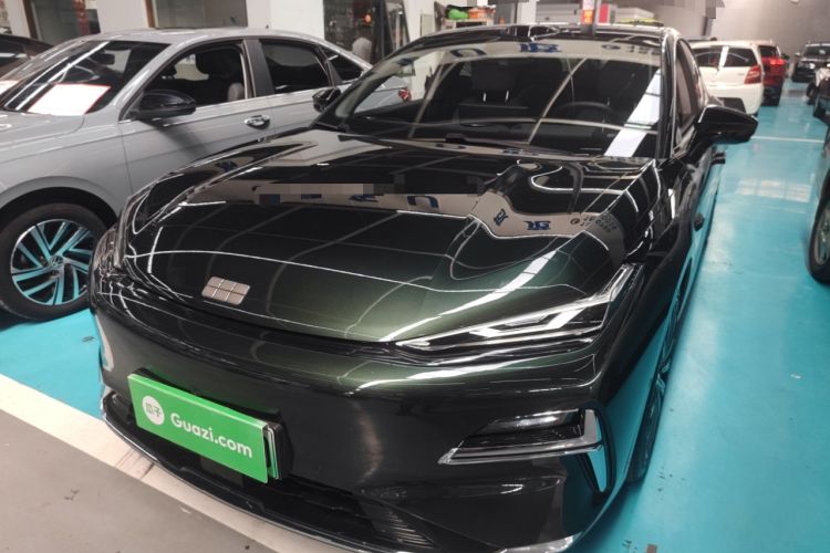 Used Geely Galaxy 8 2025 130km EM-P Starship Edition