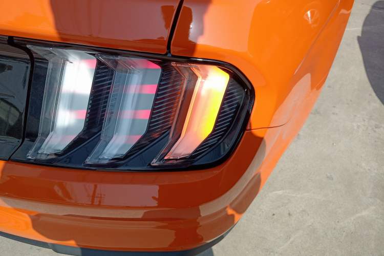 Used Ford Mustang 2021 2.3T EcoBoost Exterior 3