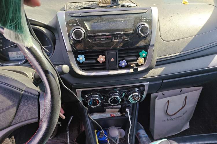 Used Toyota YARiS L Zhi Xuan 2016 Revised 1.5E CVT Charming Edition Audio And AC Panel