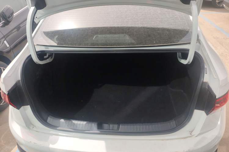 Used Volkswagen Sagitar 2023 300TSI DSG Excellence Edition Trunk