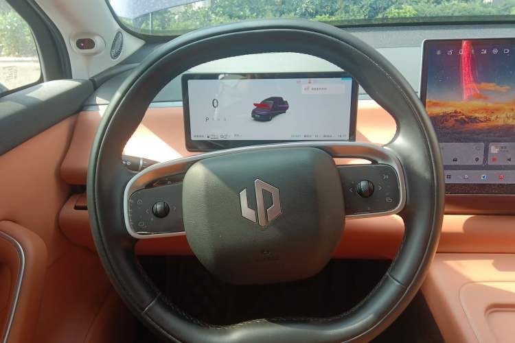 Used Leapmotor C16 2024 Range-Extended 200 Luxury Edition
