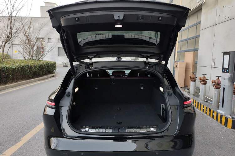 Used Nio ET5T 2024 75kWh Touring