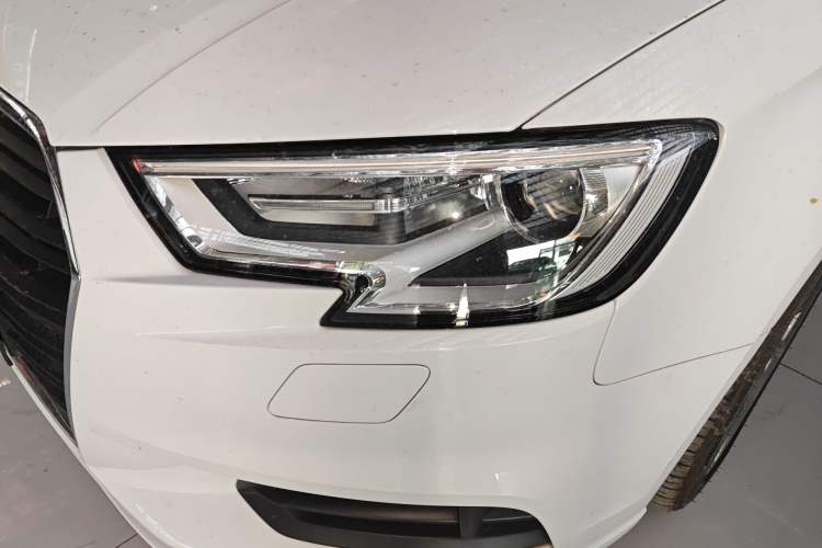 Used Audi A3 2018 30th Anniversary Edition Limousine 35 TFSI Ambition Model