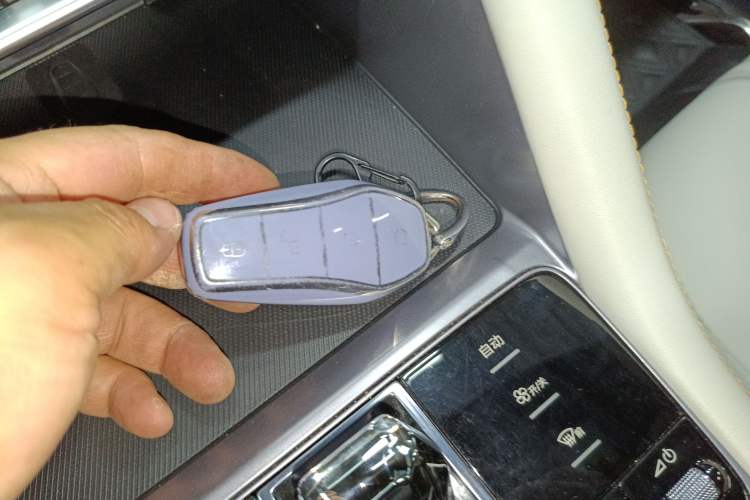 Used BYD Song PLUS New Energy 2023 Champion Edition DM-i 110KM Flagship Model Interior 1