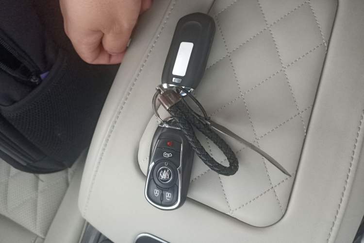 Used Buick GL8 2023 ES Lu Zun Comfort Model Interior 1