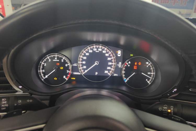 Used Mazda 3 Axela 2023 2.0L Automatic Zhiya Edition
