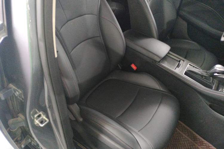 Used Roewe i5 2023 1.5L CVT Luxury Edition