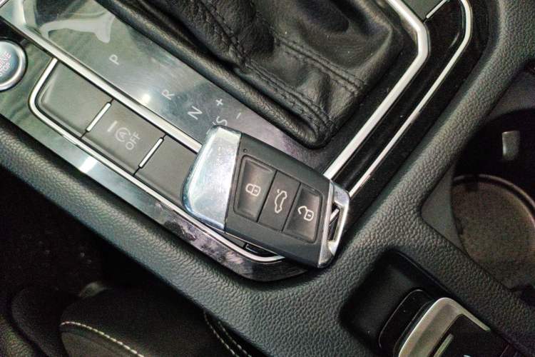 Used Volkswagen Magotan 2020 280TSI DSG Comfort Edition Interior 1