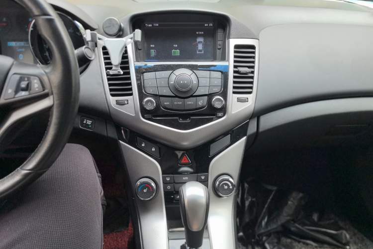 Used Chevrolet Cruze 2013 1.8L SX AT