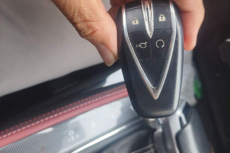 Used CHANGAN OSHAN X5 2021 1.5T DCT Prestige Edition Vehicle Key