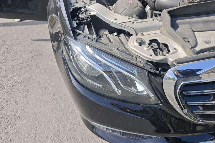 Used Mercedes-Benz E-Class 2019 E 200 L Sport 4MATIC
