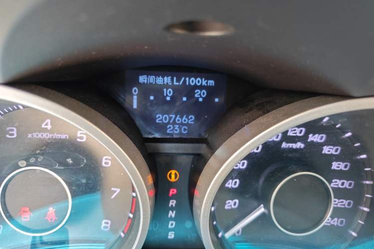 Used Acura ZDX 2012 3.7 Standard Edition Odometer Close Up