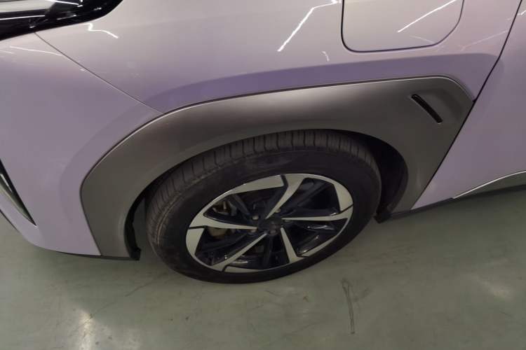 Used AION Y 2023 Younger Star Edition