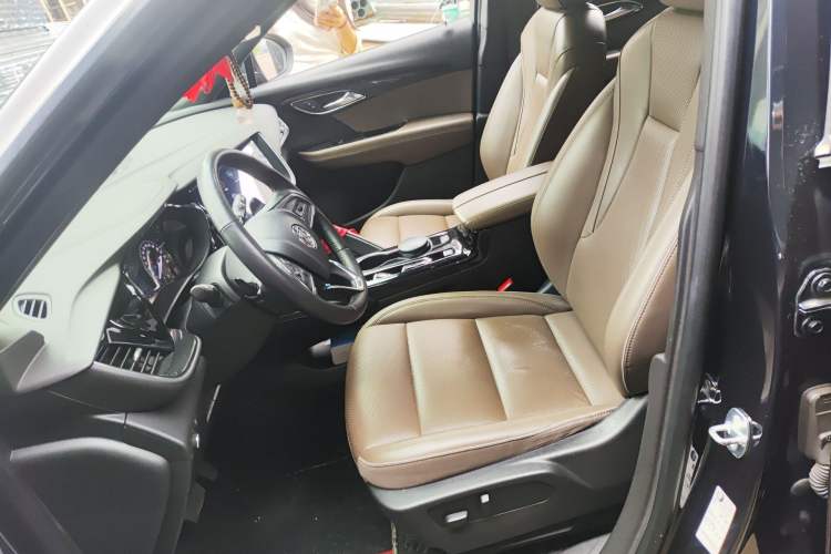 Used Buick Envision 2021 Encore Plus 652T Five-Seat Luxury Model Left Front Seat