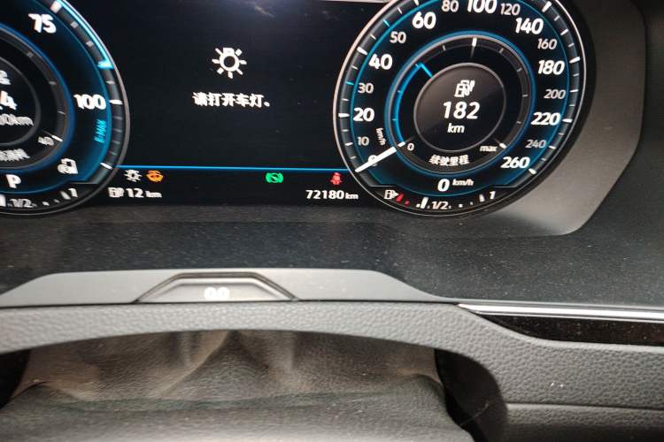 Used Volkswagen Variant New Energy 2019 GTE model Odometer Close Up