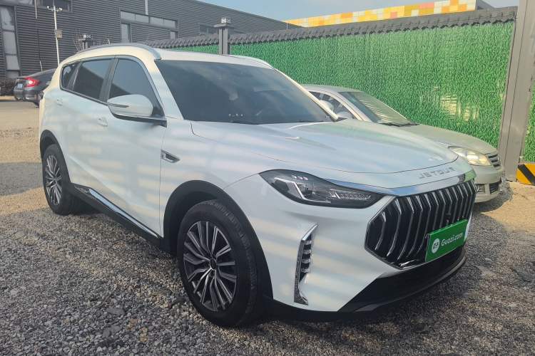 Used JETOUR X70 PLUS 2024 Champion Edition 1.5T DCT Champion PRO 5-Seater Front Right 45 Deg