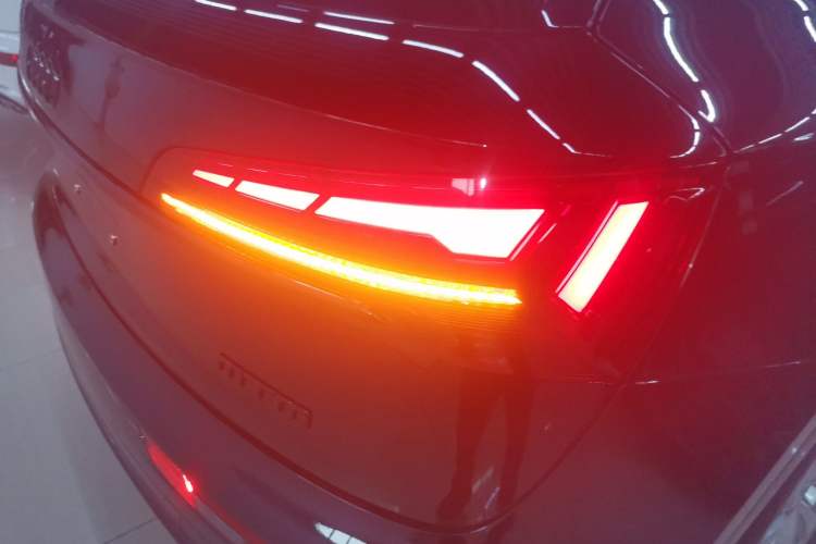 Used Audi Q5L 2022 40T Luxury Dynamic Model
