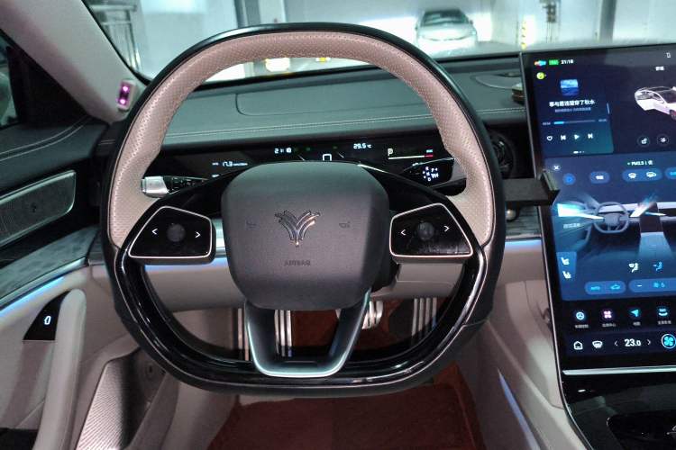 Used NETA S 2022 Pure Electric 715 km Range Rear-Wheel Drive Mid-Range Version
