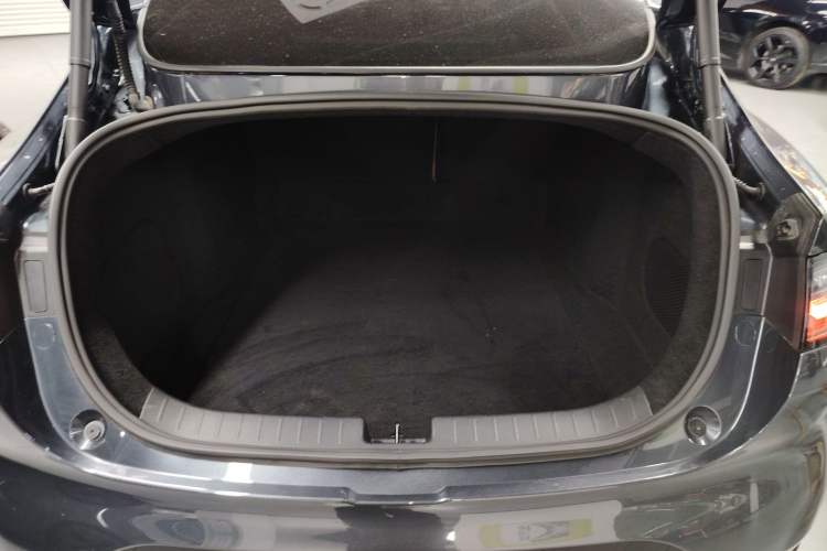 Used Leapmotor C01 2024 Range-Extended 316 Deluxe Edition Trunk