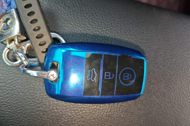 Used Kia K3 2017 1.6L Automatic 15th Anniversary Special Edition GLS Vehicle Key