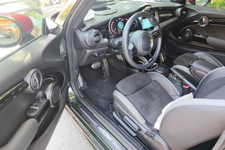 Used MINI JCW 2023 Facelift 2.0T JOHN COOPER WORKS ALL-IN