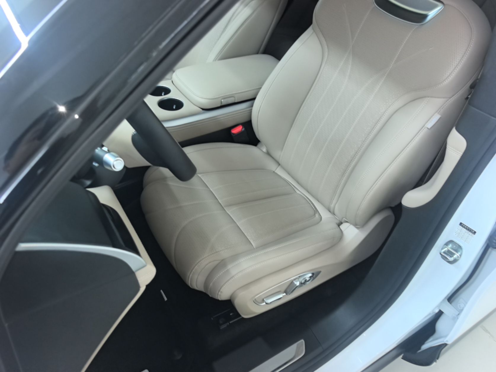 XPeng G9 2026 Model, 725 Max — снимка 17