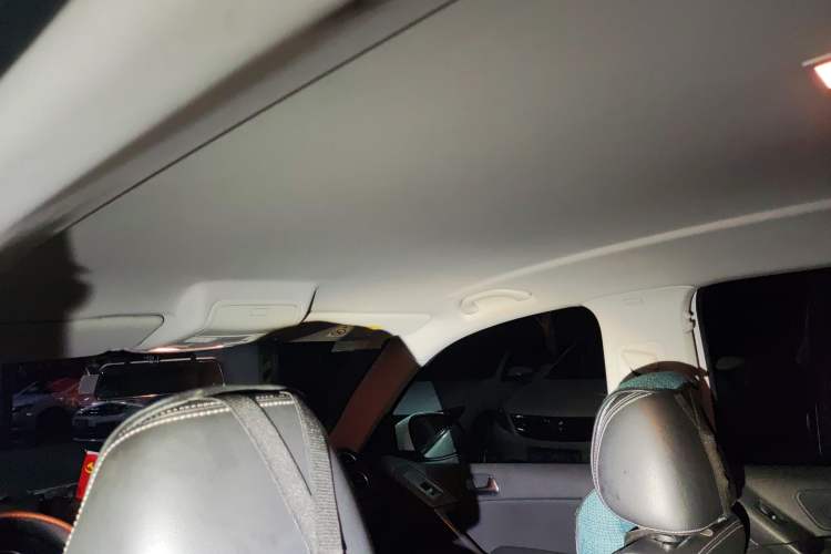 Used Volkswagen Tiguan 2017 300TSI Automatic Two-Wheel Drive Silk Road Luxury Edition Headliner