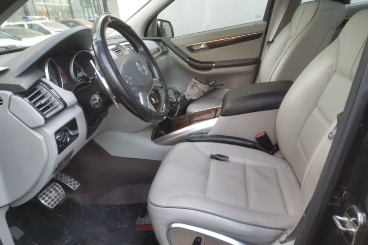 Used Mercedes-Benz R-Class 2011 R 350 L 4MATIC
