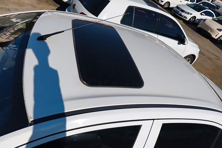 Used Chevrolet Sail 2015 Sail 3 1.5L Manual with Ideal Sunroof Edition