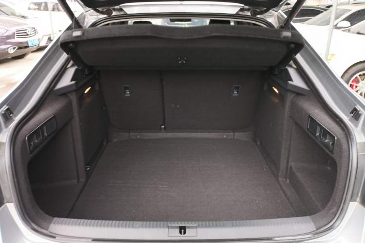 Used Skoda Superb 2023 Facelifted TSI280 DSG Luxury Edition Trunk