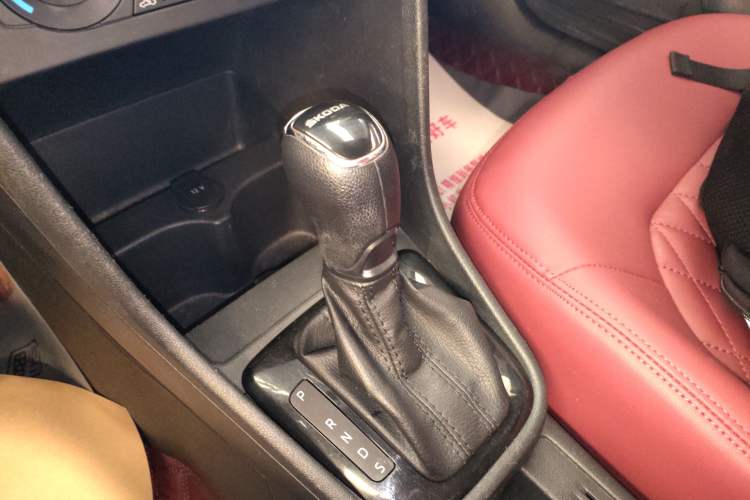 Used Skoda Rapid Spaceback 2016 Revised Version 1.6L Automatic Front-Drive Edition