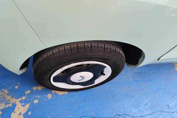 Used Wuling Hongguang MINIEV 2022 Macaron Premium Model – Lithium Iron Phosphate