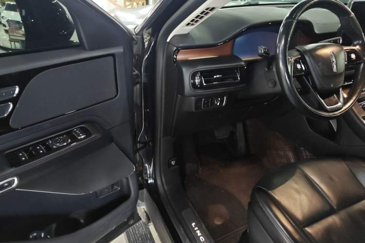 Used Lincoln Aviator 2021 3.0T V6 Four-Wheel Drive Luxury Edition
