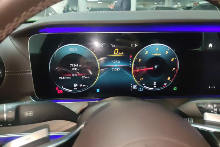 Used Mercedes-Benz E-Class 2022 Second Facelift E 300 L Luxury Edition
