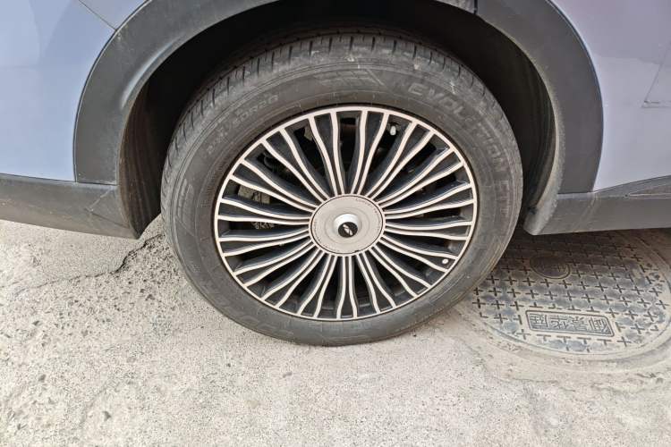 Used Chery Fengyun T9 2024 120 Long-Range Flagship Version 7 Seats Ternary Lithium Right Rear Wheel Hub