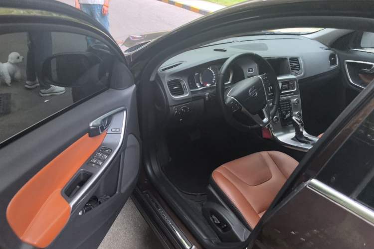 Used Volvo S60 2017 S60L T4 Smart Range Edition