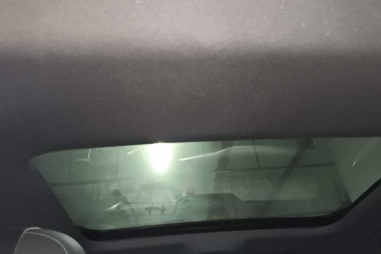 Used Audi A6L 2022 40 TFSI Luxury Dynamic Model Headliner