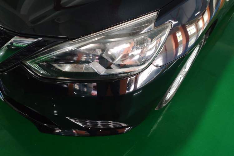 Used Nissan Sylphy 2018 1.6XE CVT Comfort Edition Left Front Headlight