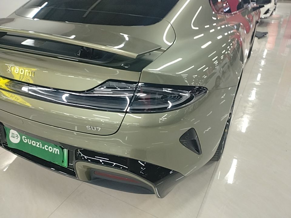 Xiaomi Auto SU7 2024 Rear-Drive Ultra-Long Range Advanced Pro-Level Intelligent Driving Version — снимка 9
