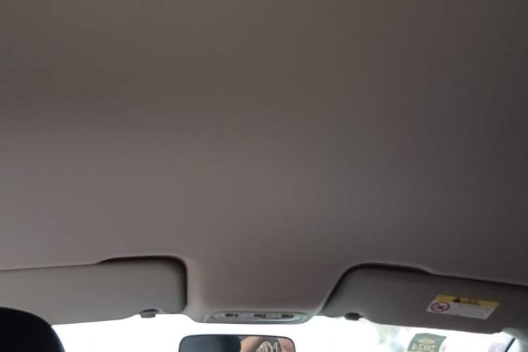 Used Venucia T70 2018 1.6L Manual Enjoyment Edition